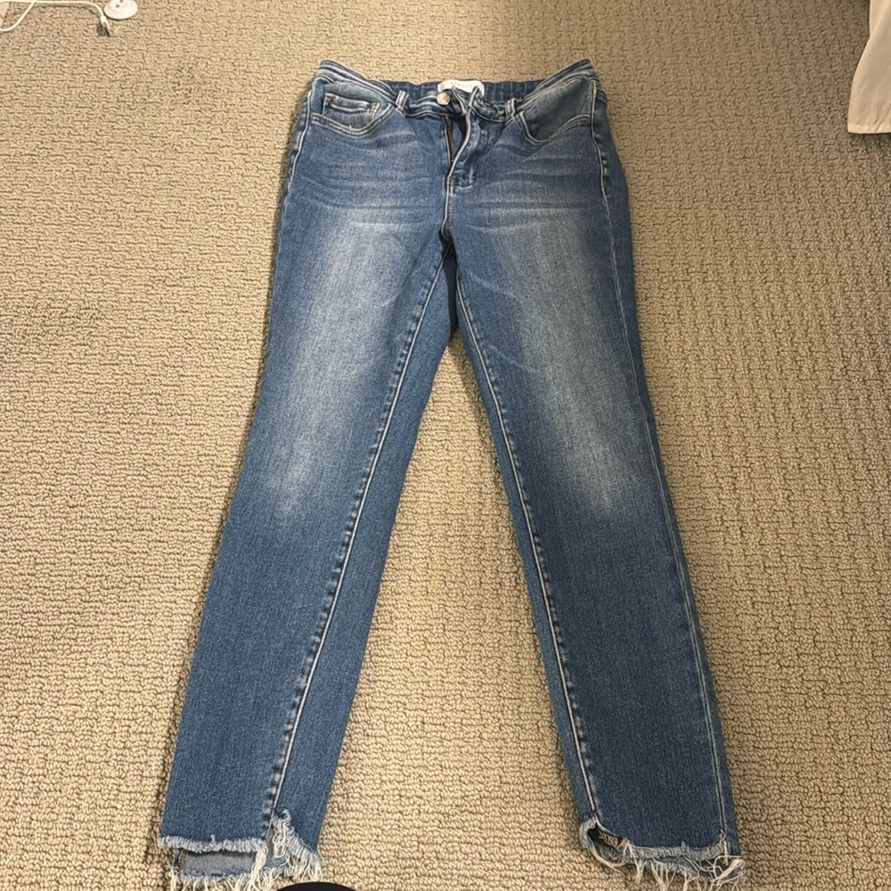 Blue skinny jeans